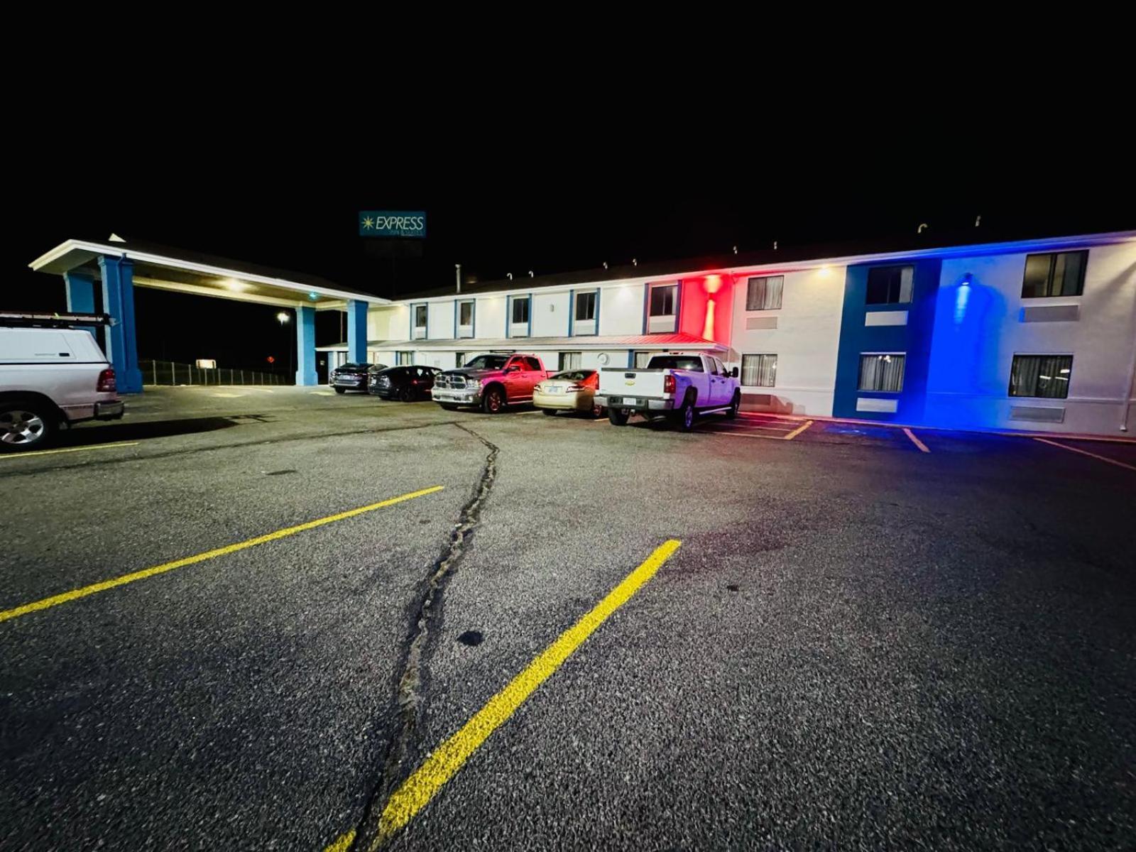 Express Junction Hotel 2*